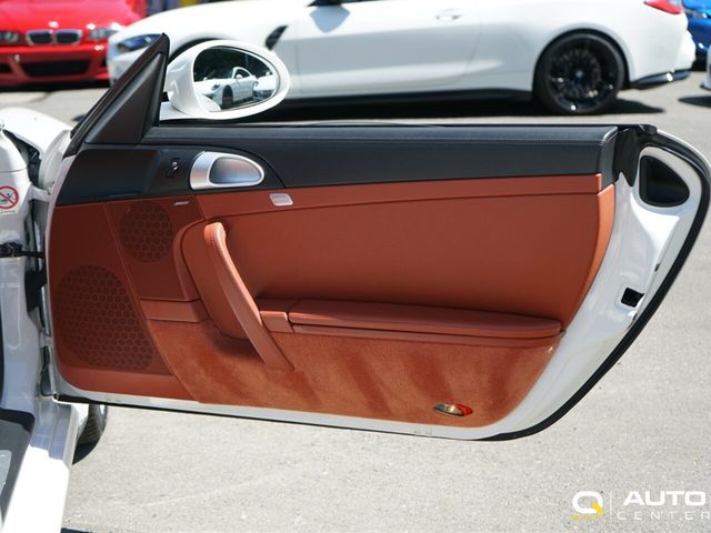 2010 Porsche 911 2dr Targa 4S - 22903934 - 18