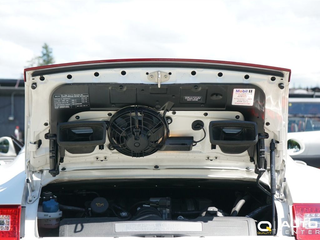 2010 Porsche 911 2dr Targa 4S - 22903934 - 21