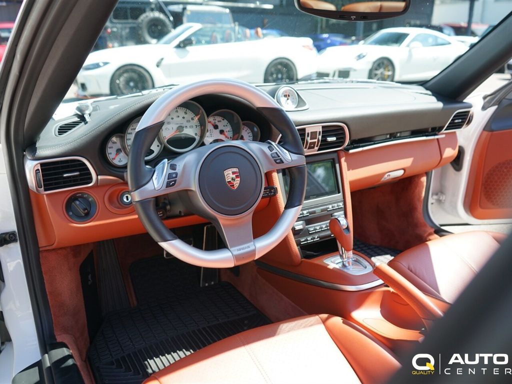 2010 Porsche 911 2dr Targa 4S - 22903934 - 28