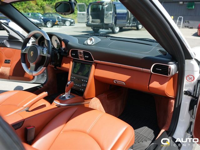 2010 Porsche 911 2dr Targa 4S - 22903934 - 40