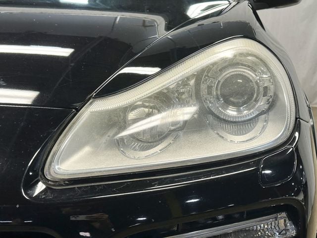 2010 Porsche Cayenne AWD 4dr GTS Tiptronic - 23031446 - 3