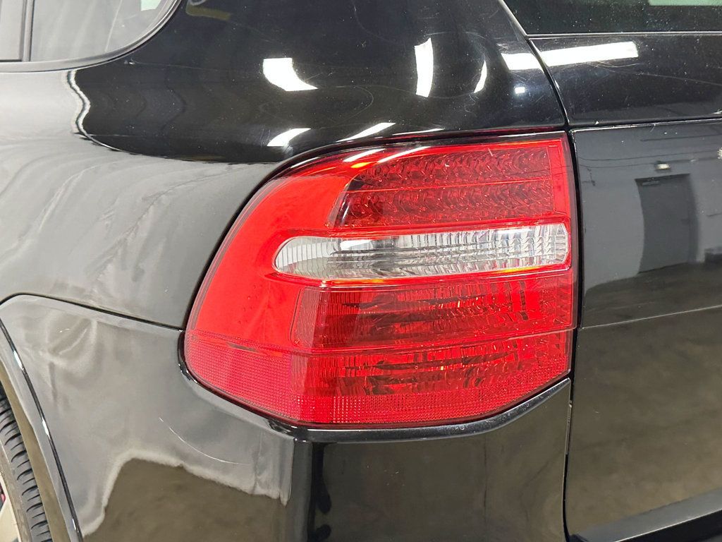 2010 Porsche Cayenne GTS - 23031446 - 17