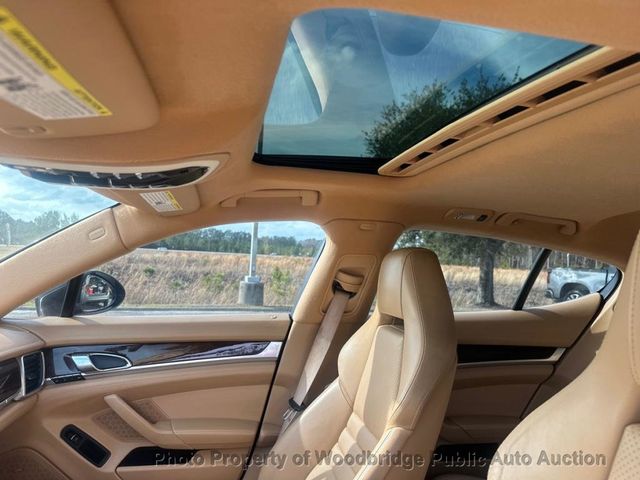 2010 Porsche Panamera 4dr Hatchback 4S - 22990912 - 9