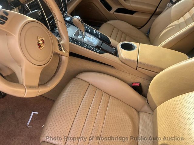 2010 Porsche Panamera 4dr Hatchback 4S - 22990912 - 8