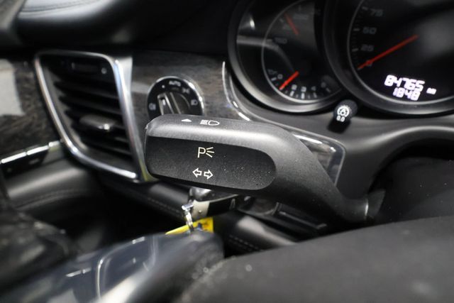 2010 Porsche Panamera 4dr Hatchback Turbo - 22937030 - 25