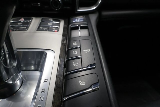 2010 Porsche Panamera 4dr Hatchback Turbo - 22937030 - 37