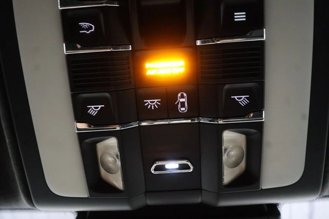 2010 Porsche Panamera 4dr Hatchback Turbo - 22937030 - 43