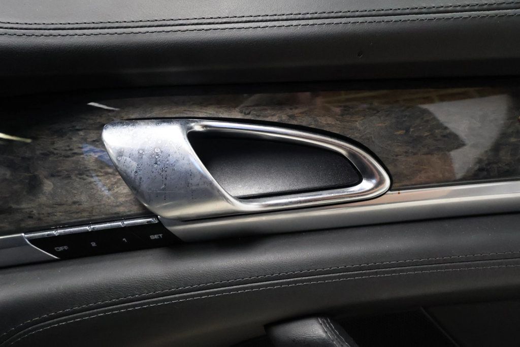 2010 Porsche Panamera 4dr Hatchback Turbo - 22937030 - 70