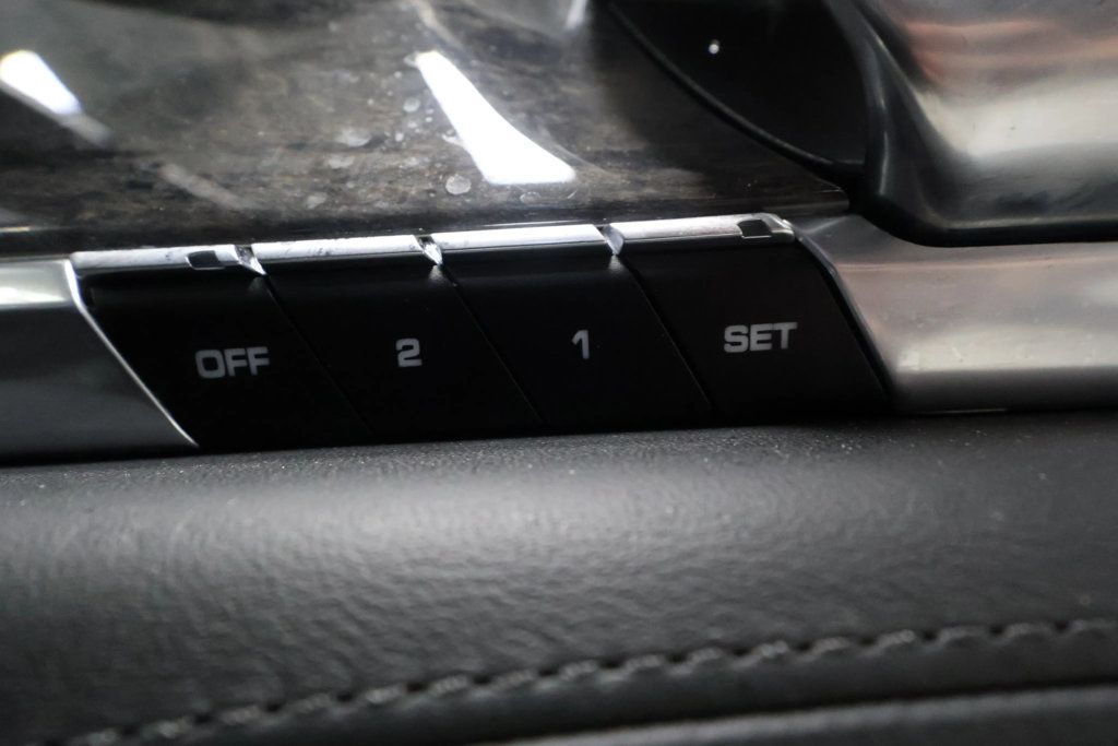 2010 Porsche Panamera 4dr Hatchback Turbo - 22937030 - 71