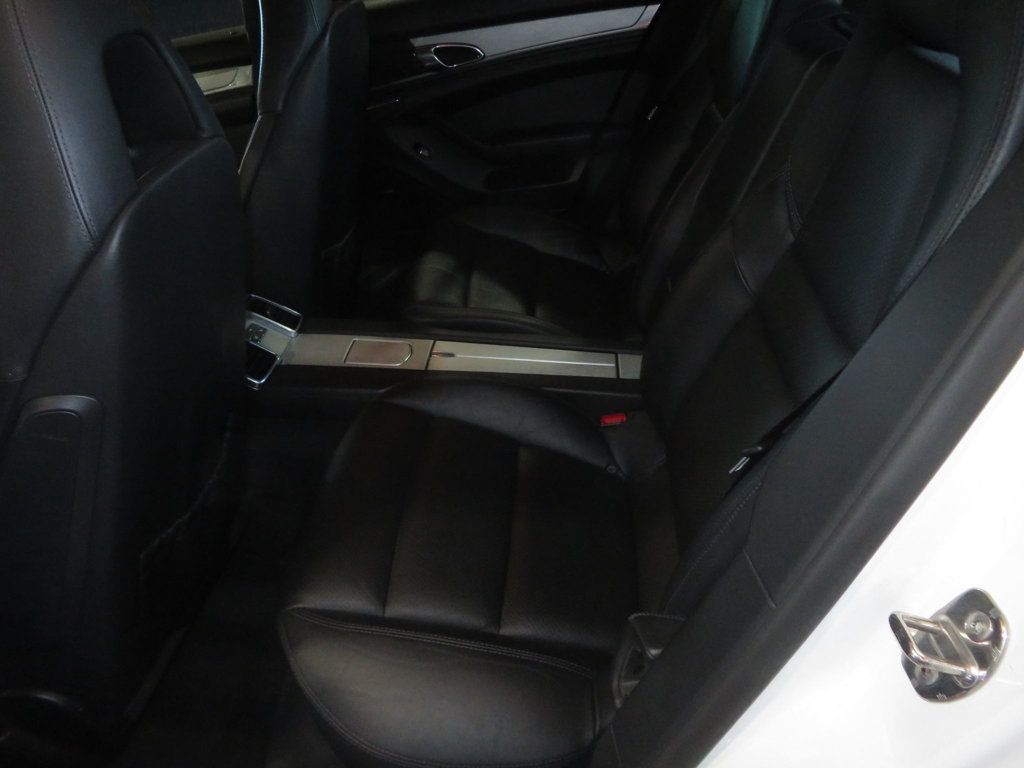 2010 Porsche Panamera EXTRA CLEAN PANAMERA TURBO LOW MILES 56 SERVICE RECORDS  - 23011035 - 21