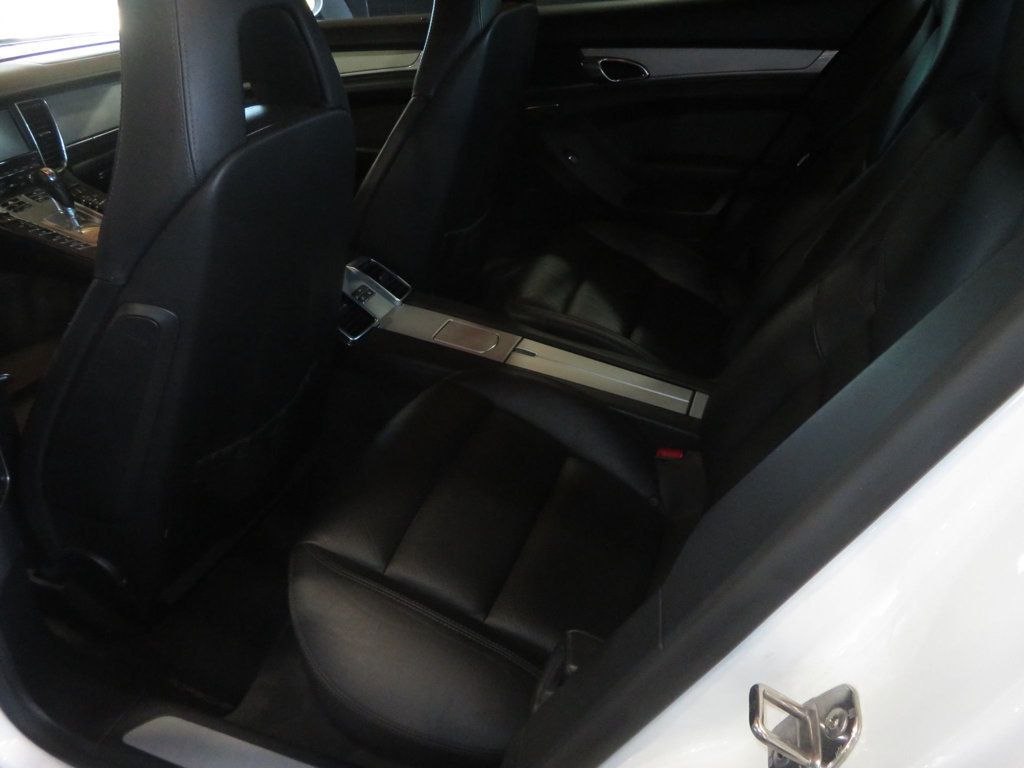 2010 Porsche Panamera EXTRA CLEAN PANAMERA TURBO LOW MILES 56 SERVICE RECORDS  - 23011035 - 22