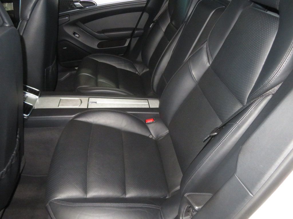 2010 Porsche Panamera EXTRA CLEAN PANAMERA TURBO LOW MILES 56 SERVICE RECORDS  - 23011035 - 23