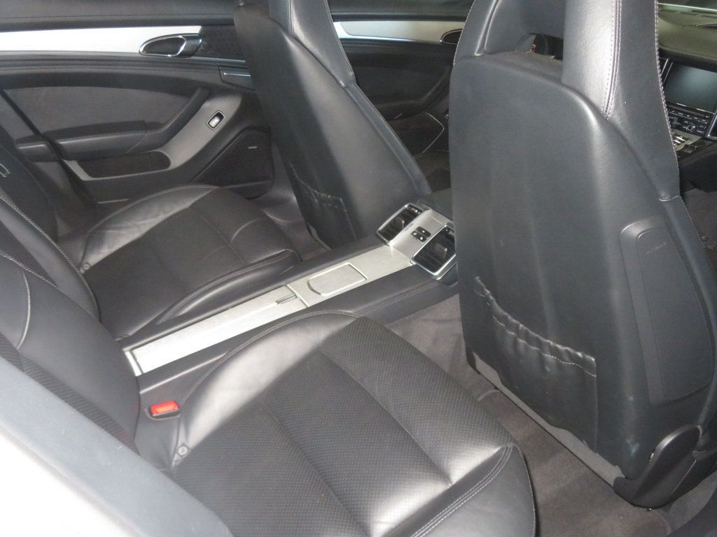 2010 Porsche Panamera EXTRA CLEAN PANAMERA TURBO LOW MILES 56 SERVICE RECORDS  - 23011035 - 28