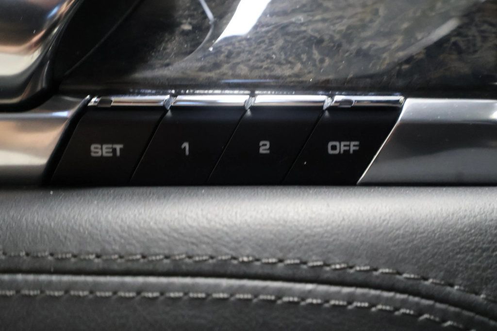 2010 Porsche Panamera TURBO, XENON LTS, SPOILER, BURMESTER, BACKUP CAM, BLUETOOTH!!! - 22937030 - 17