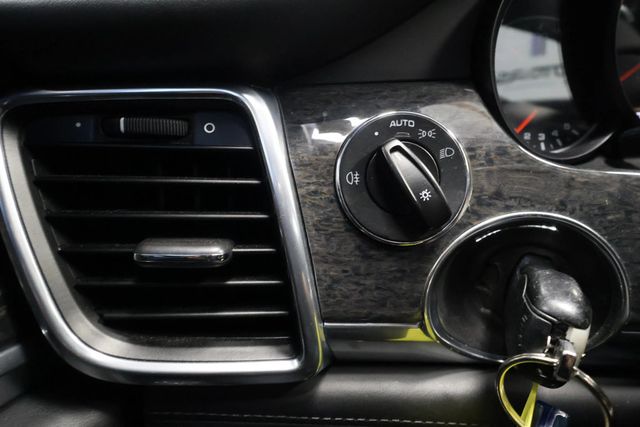 2010 Porsche Panamera TURBO, XENON LTS, SPOILER, BURMESTER, BACKUP CAM, BLUETOOTH!!! - 22937030 - 24