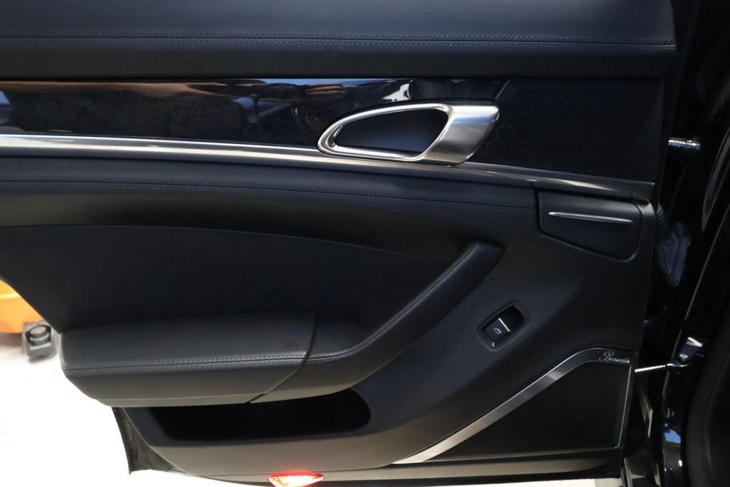 2010 Porsche Panamera TURBO, XENON LTS, SPOILER, BURMESTER, BACKUP CAM, BLUETOOTH!!! - 22937030 - 46