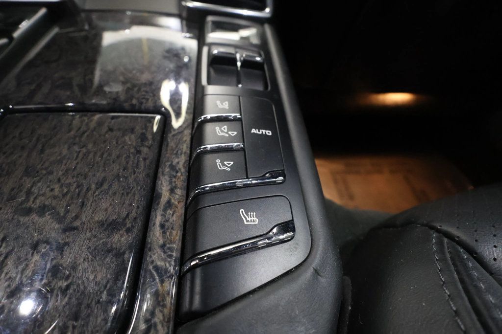 2010 Porsche Panamera TURBO, XENON LTS, SPOILER, BURMESTER, BACKUP CAM, BLUETOOTH!!! - 22937030 - 54