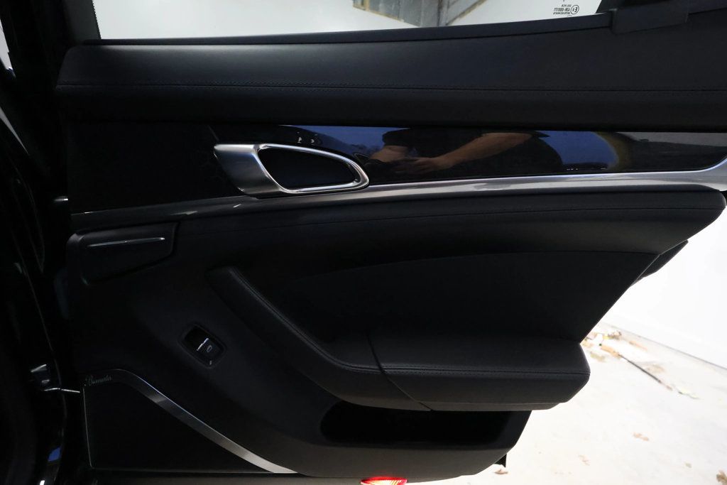 2010 Porsche Panamera TURBO, XENON LTS, SPOILER, BURMESTER, BACKUP CAM, BLUETOOTH!!! - 22937030 - 62