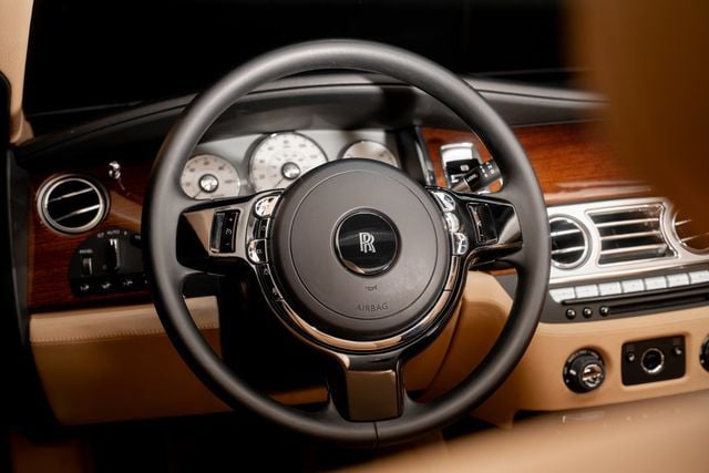 2010 Rolls-Royce Ghost 4dr Sedan - 23098444 - 10