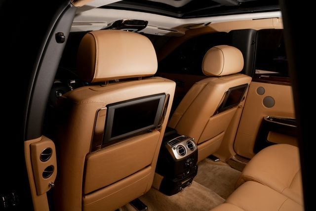 2010 Rolls-Royce Ghost 4dr Sedan - 23098444 - 29