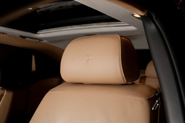 2010 Rolls-Royce Ghost 4dr Sedan - 23098444 - 36