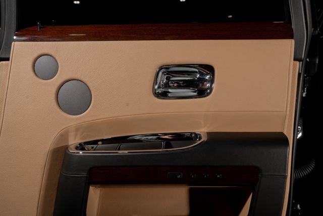 2010 Rolls-Royce Ghost 4dr Sedan - 23098444 - 43