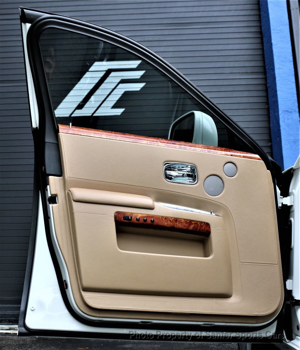 2010 Rolls-Royce Ghost 4dr Sedan - 22883025 - 17