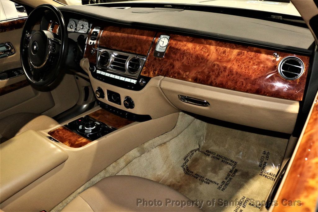 2010 Rolls-Royce Ghost 4dr Sedan - 23056130 - 24