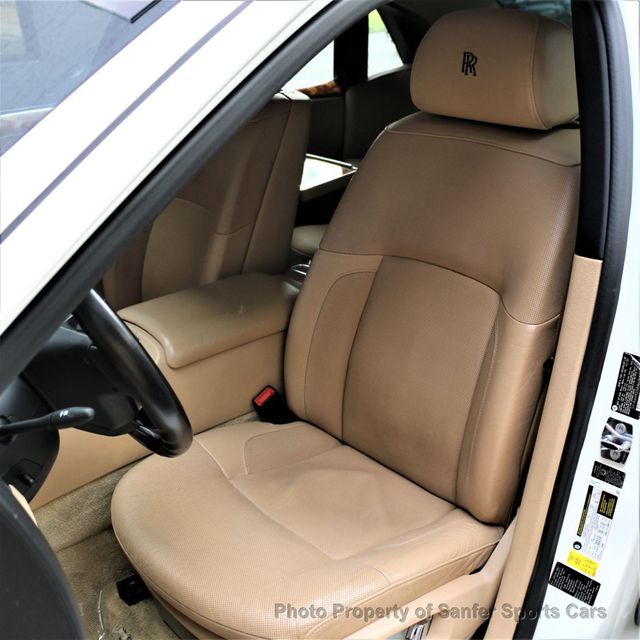 2010 Rolls-Royce Ghost 4dr Sedan - 23056130 - 27