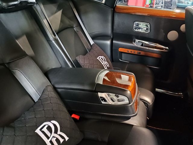 2010 Rolls-Royce Ghost 4dr Sedan Clean Carfax Florida Car - 23043053 - 29