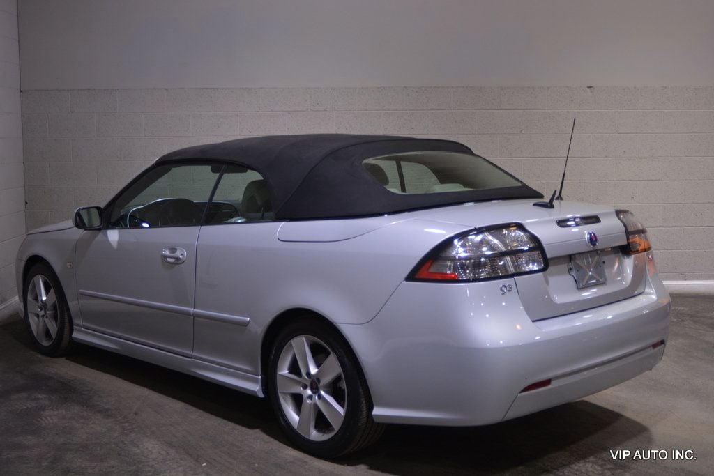 2010 Saab 9-3 2dr Convertible FWD - 22611685 - 10