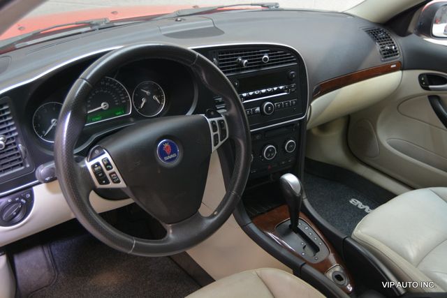 2010 Saab 9-3 4dr Wagon FWD - 23085579 - 18