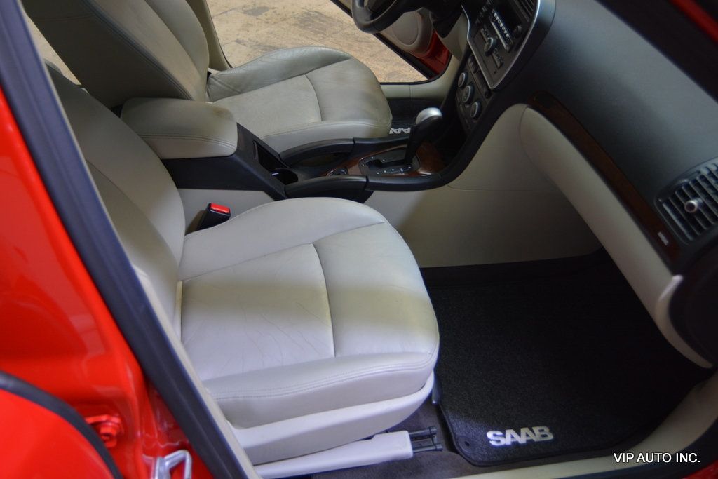 2010 Saab 9-3 4dr Wagon FWD - 23085579 - 27