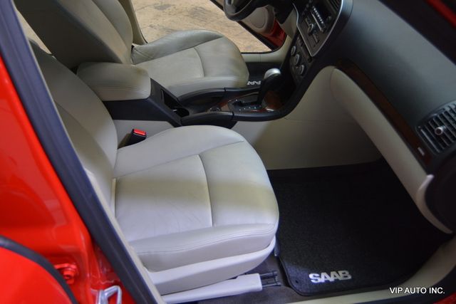 2010 Saab 9-3 4dr Wagon FWD - 23085579 - 27