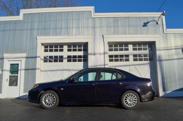 2010 Saab 9-3 local trade -  6 Speed Manual Transmission - 22557973 - 9