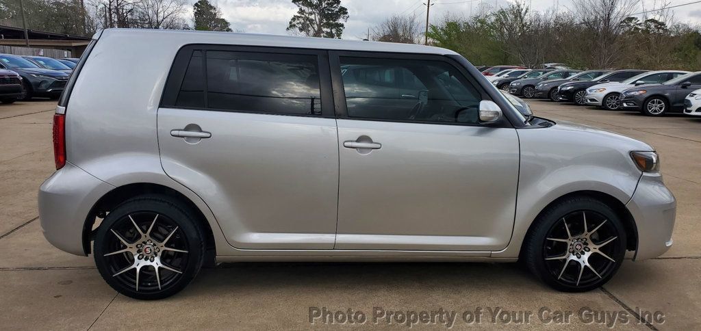 2010 Scion xB 5dr Wagon Automatic - 22993101 - 11