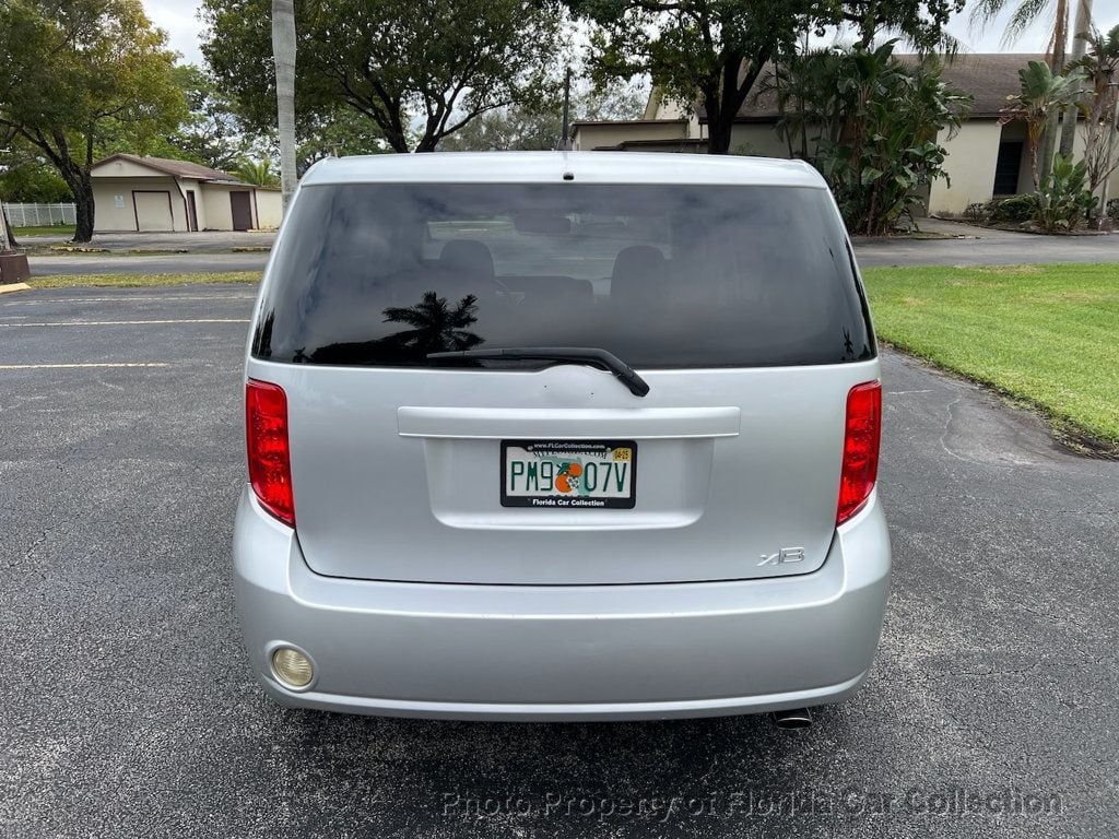 2010 Scion xB Release Series Wagon 5-Speed Manual - 22353885 - 13