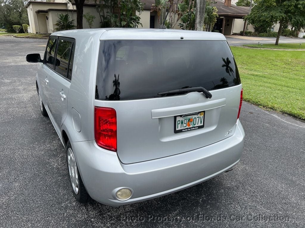 2010 Scion xB Release Series Wagon 5-Speed Manual - 22353885 - 16