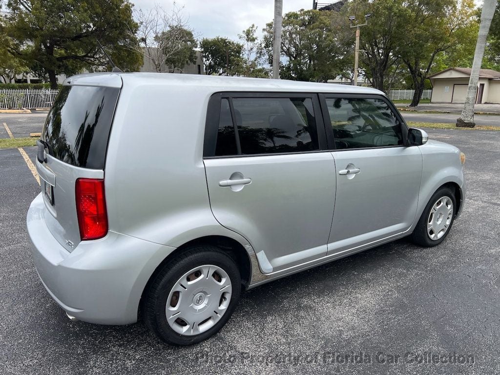 2010 Scion xB Release Series Wagon 5-Speed Manual - 22353885 - 3