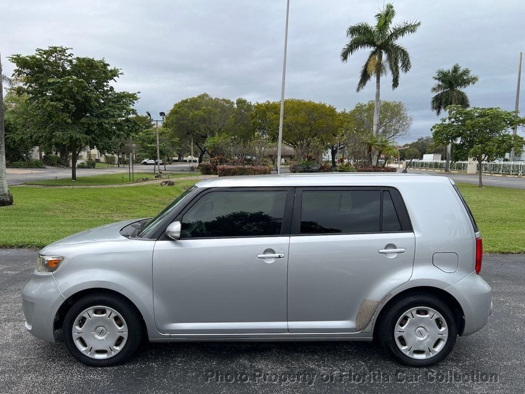 2010 Scion xB Release Series Wagon 5-Speed Manual - 22353885 - 4