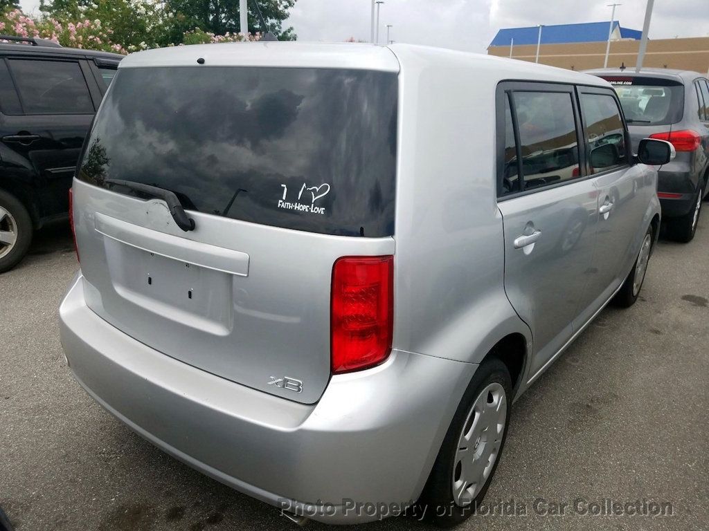 2010 Scion xB Wagon 5-Speed Manual - 22353885 - 3