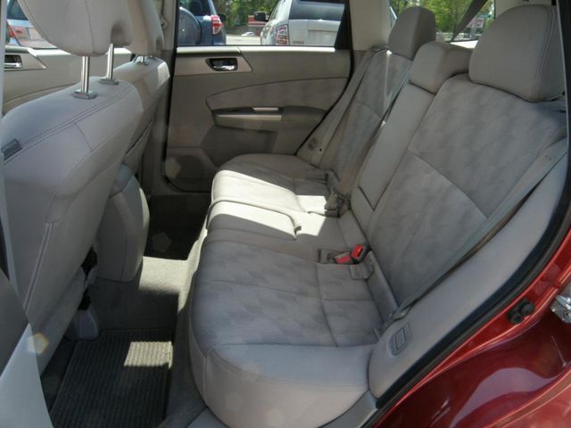 2010 Subaru Forester 2.5X Premium - 22828023 - 7