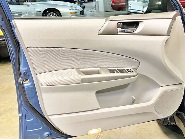 2010 Subaru Forester 2.5X Premium - 23027137 - 30