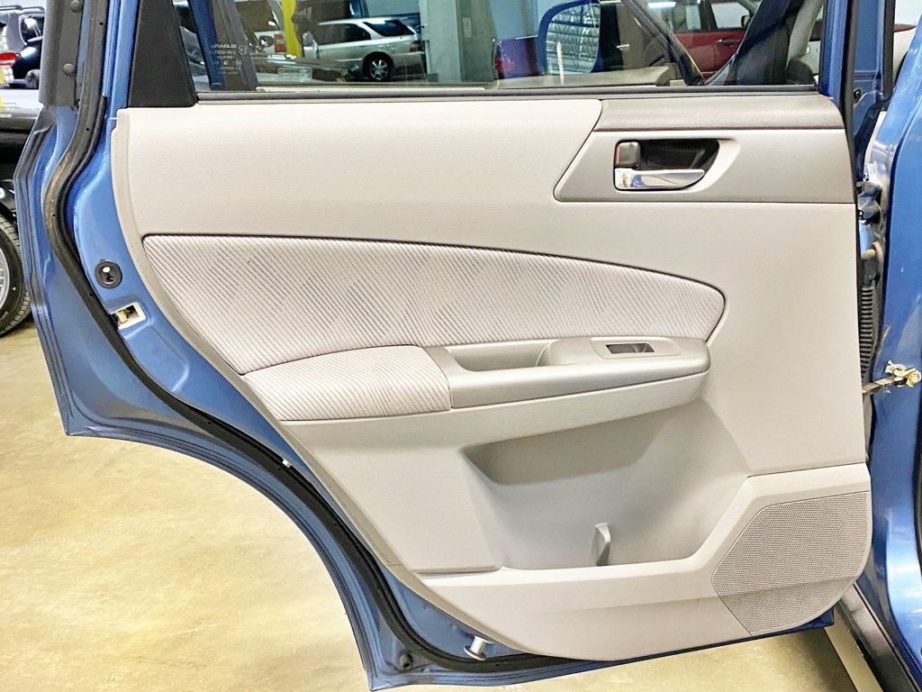 2010 Subaru Forester 2.5X Premium - 23027137 - 31