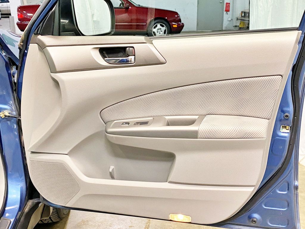 2010 Subaru Forester 2.5X Premium - 23027137 - 32