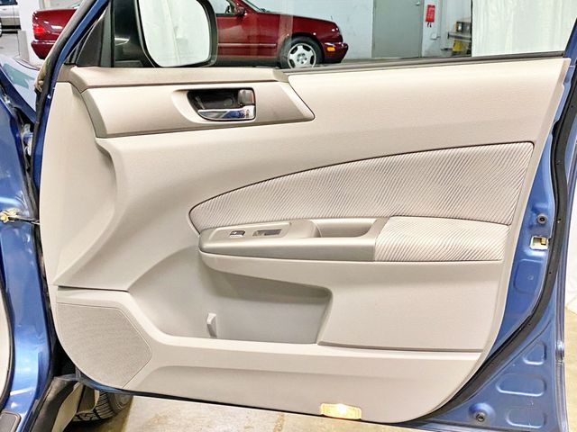 2010 Subaru Forester 2.5X Premium - 23027137 - 32