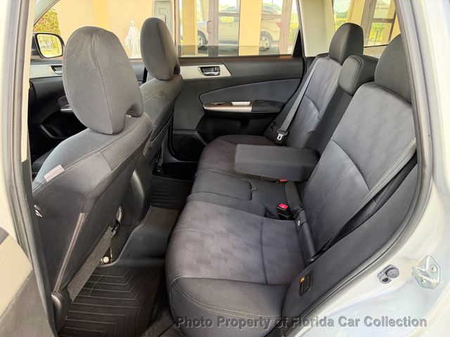 2010 Subaru Forester 2.5X Premium 4WD PZEV Automatic - 22953466 - 32