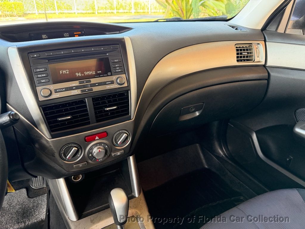 2010 Subaru Forester 2.5X Premium 4WD PZEV Automatic - 22953466 - 41