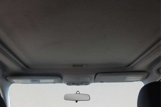 2010 Subaru Forester 2.5X Premium AWD 4dr Wagon 4A - 22983748 - 8