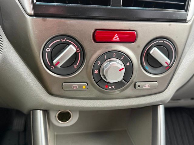 2010 Subaru Forester 2.5X Premium AWD 4dr Wagon 4A - 22965139 - 40